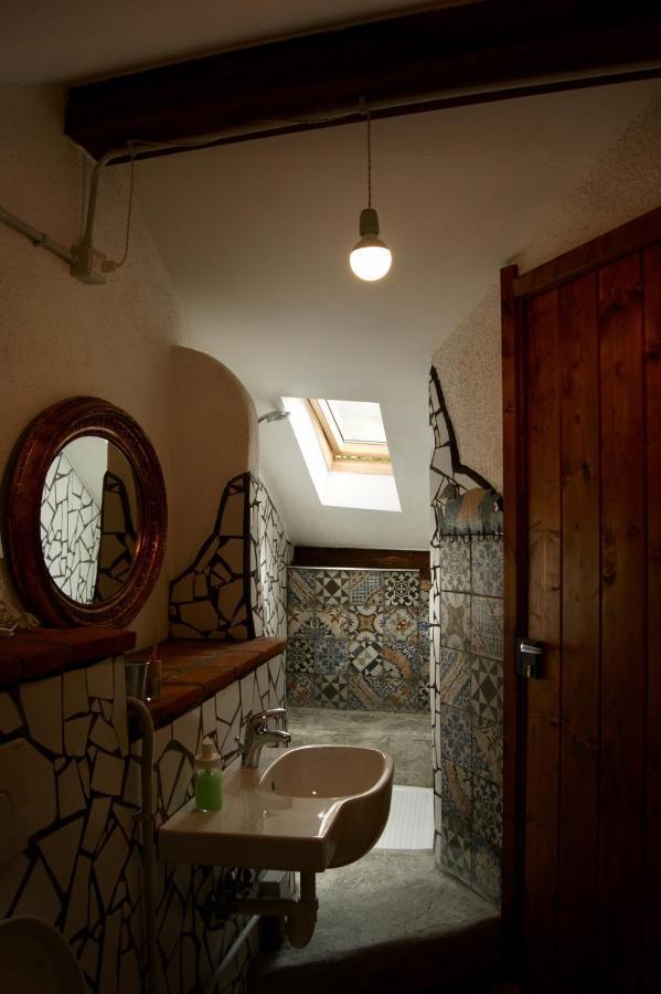 Un Coccodrillo A Frassino Bed & Breakfast Calizzano Exterior foto